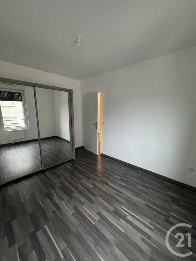 Appartement à louer - 3 pièces - 53.0 m2 - LILLE - 59 - NORD-PAS-DE-CALAIS - Century 21 Lm Immobilier